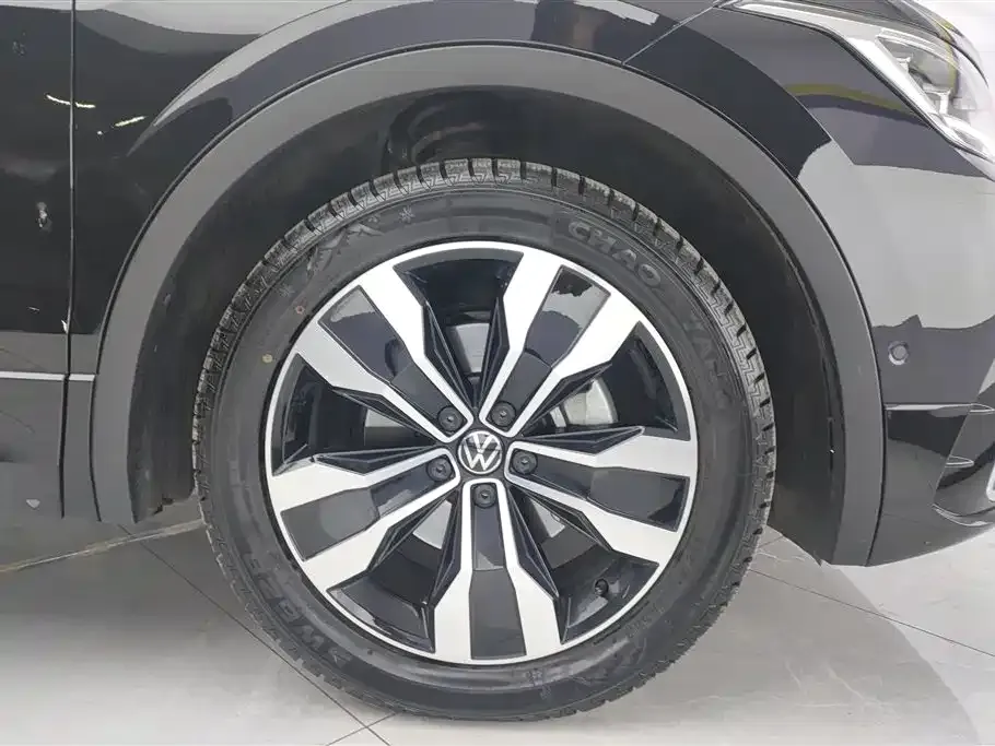 Volkswagen Tiguan L 2024 из CN, фото 9
