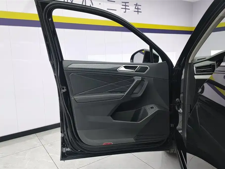Volkswagen Tiguan L 2024 из CN, фото 7