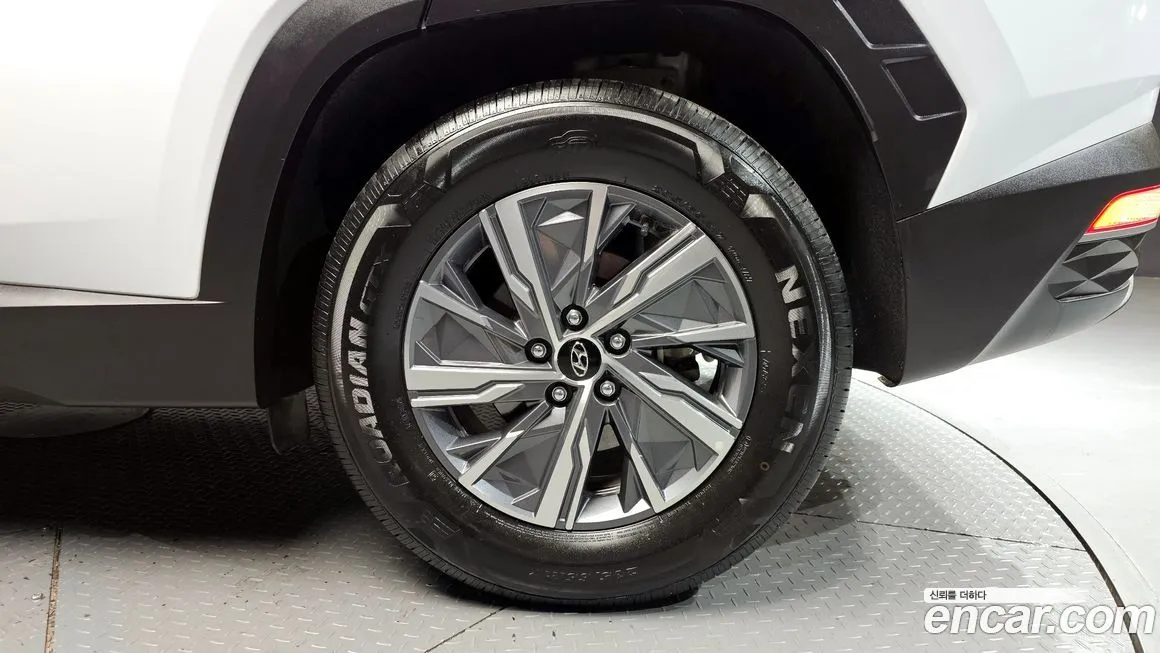 Hyundai Tucson 2023 из KR, фото 7