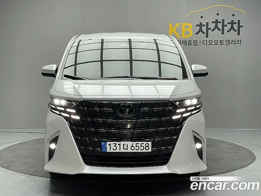 Toyota Alphard 2024 из KR, фото 4