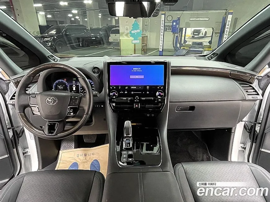 Toyota Alphard 2024 из KR, фото 9