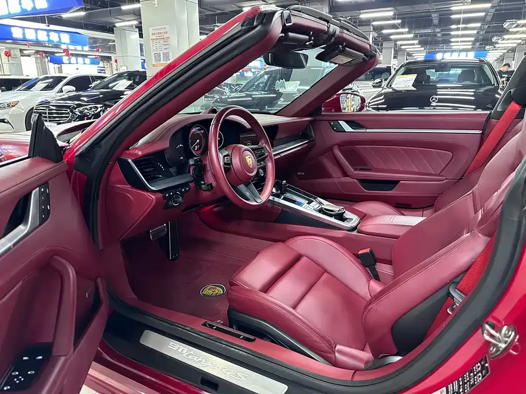 Porsche 911 2023 из CN, фото 5