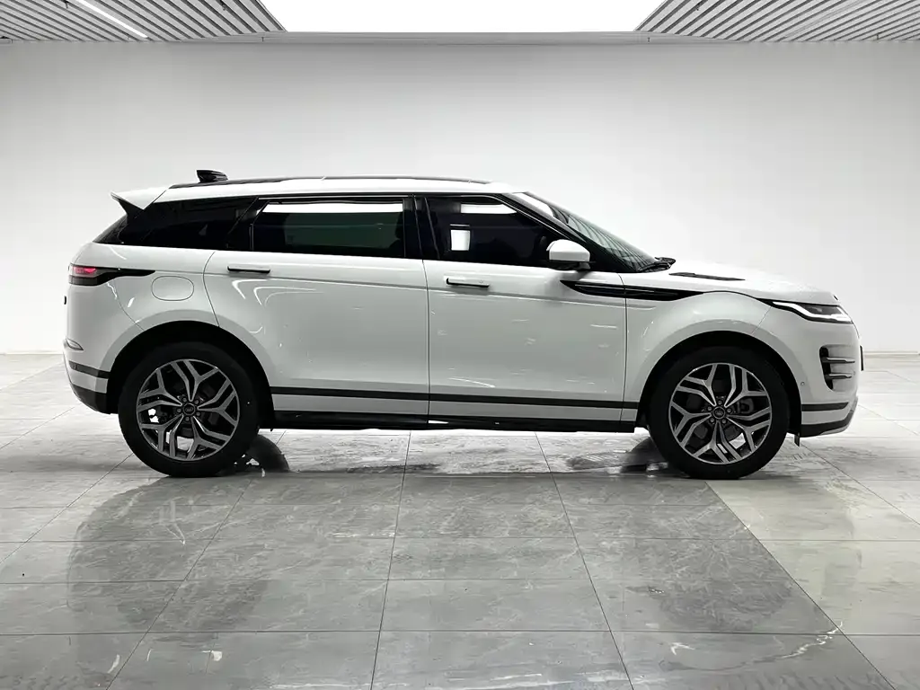 Land Rover Evoque — фото 8