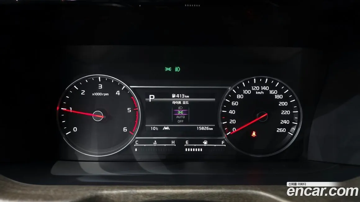 Kia Sorento — фото 5