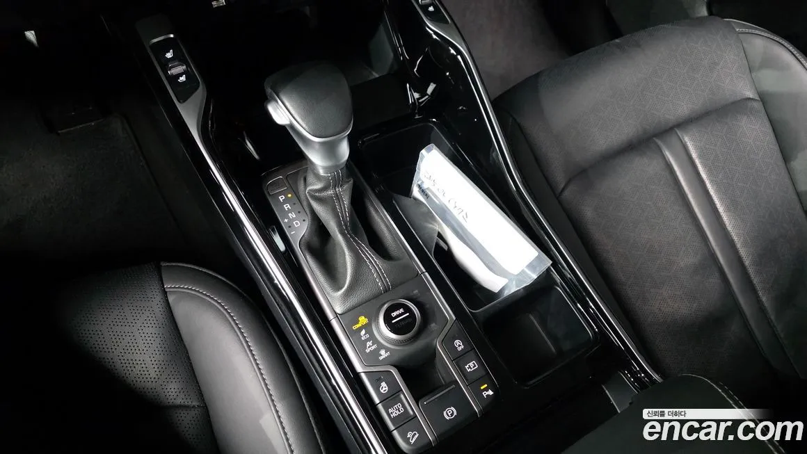 Kia Sorento — фото 9