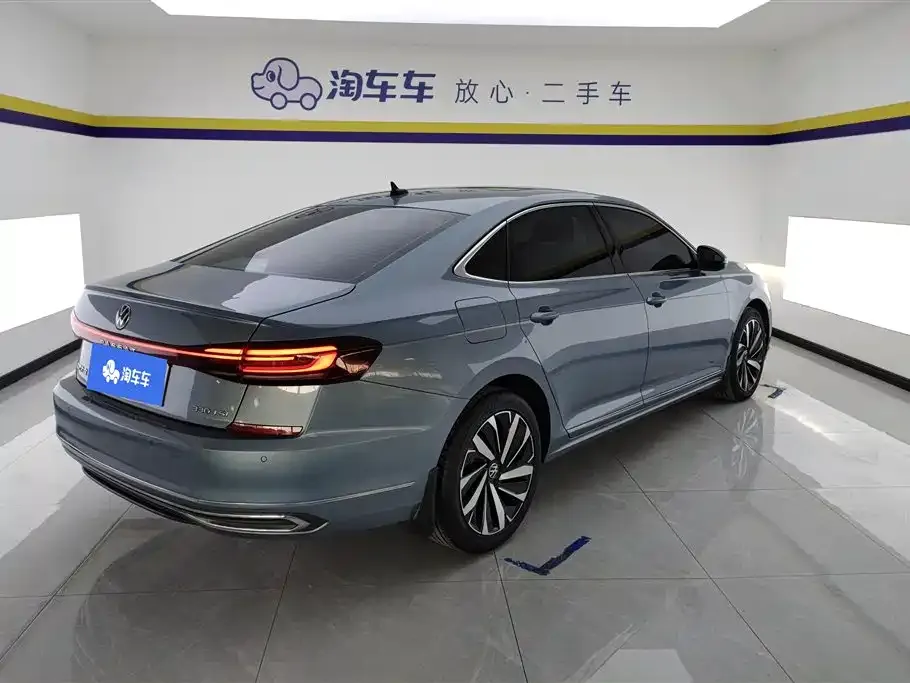 Volkswagen Passat — фото 5
