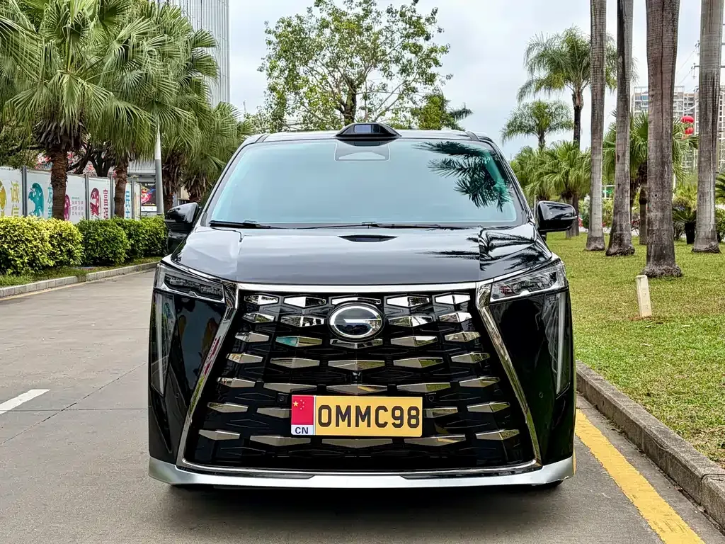 GAC Motor Trumpchi M8 — фото 4