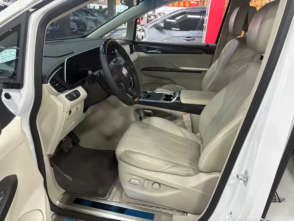 Buick GL8 2024 из CN, фото 7