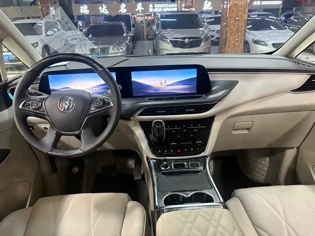 Buick GL8 2024 из CN, фото 3