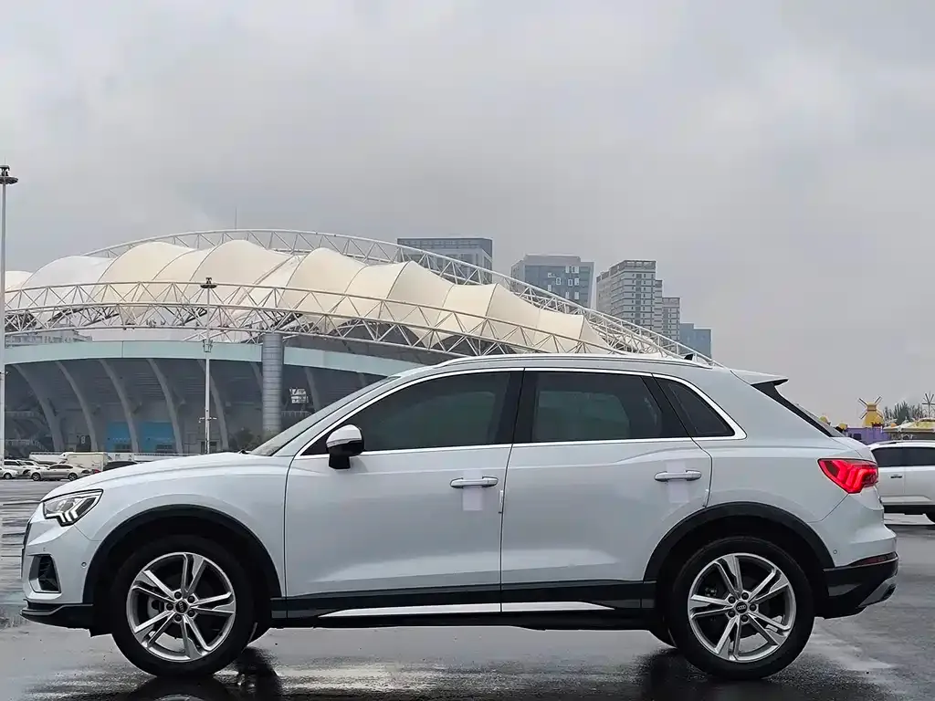 Audi Q3 — фото 4