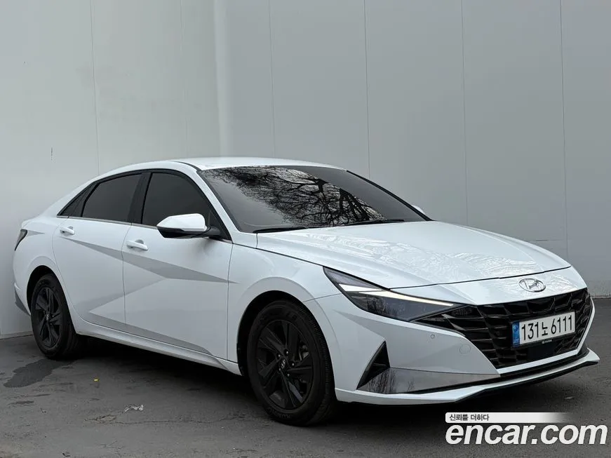 Hyundai AVANTE — фото 1