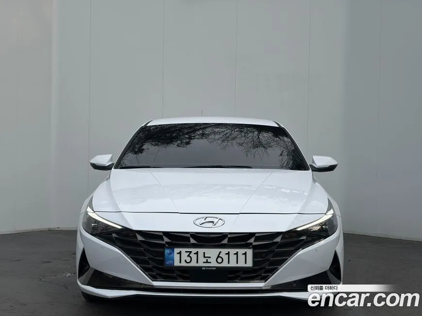 Hyundai AVANTE — фото 3