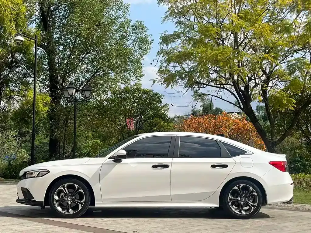Honda Civic 2024 из CN, фото 9