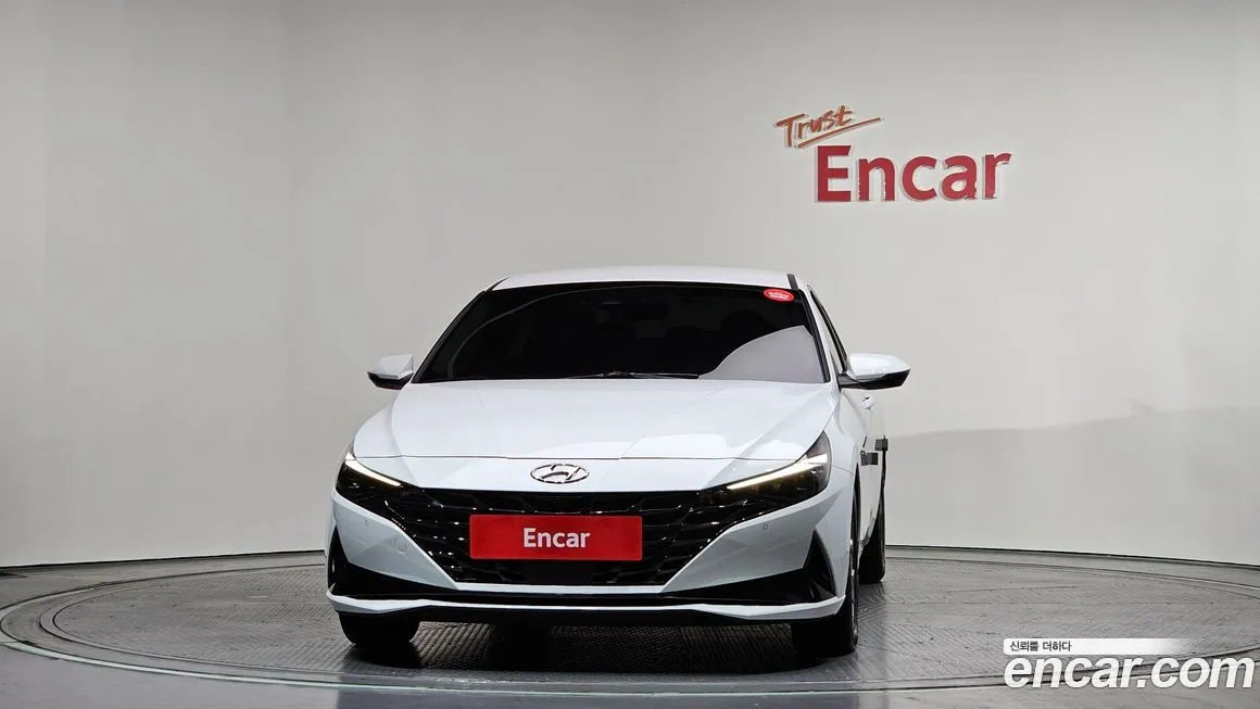 Hyundai AVANTE — фото 5