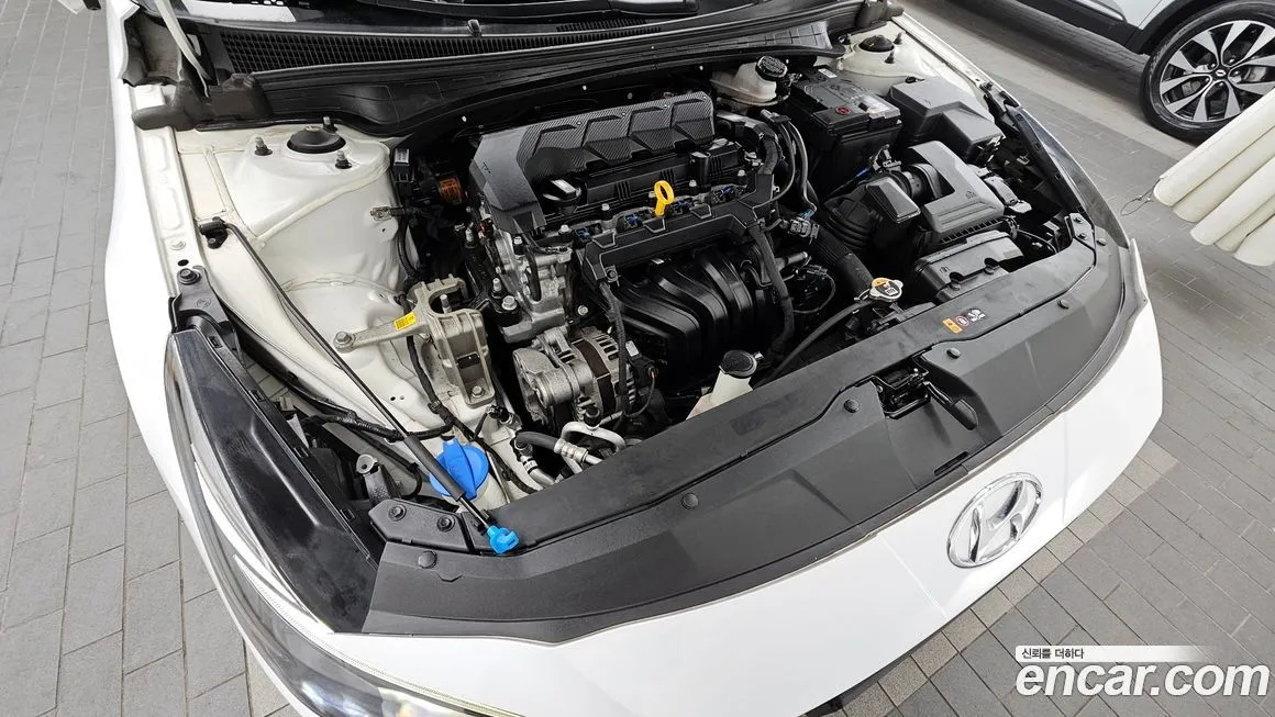 Hyundai AVANTE — фото 6