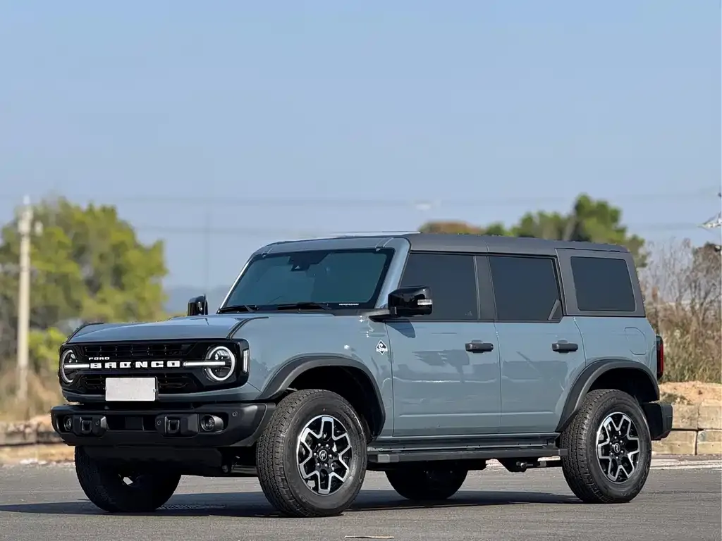 Ford Bronco 2024 из CN, фото 1