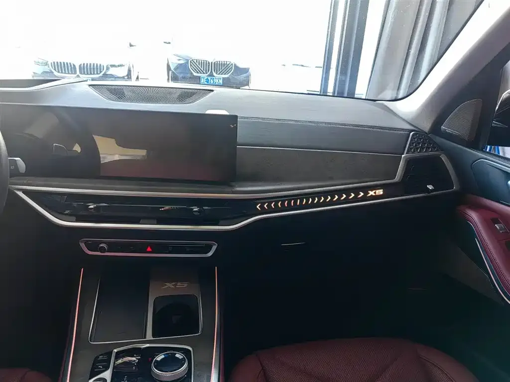 BMW X5 2024 из CN, фото 7