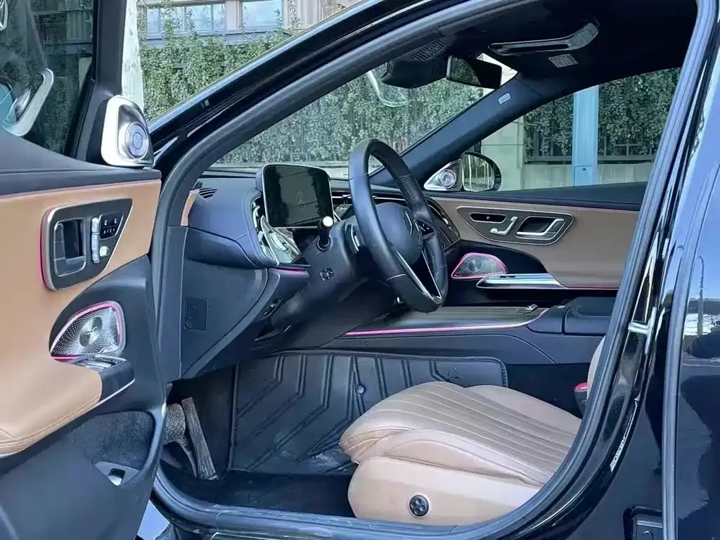 Mercedes-Benz E-Class 2024 из CN, фото 6