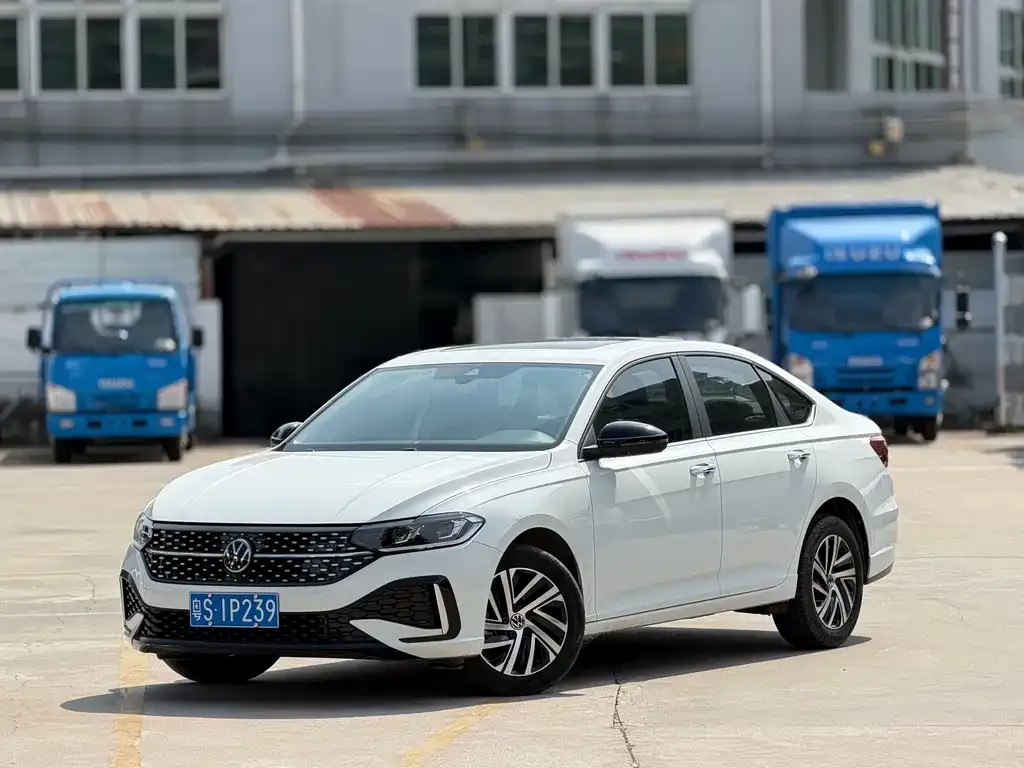 Volkswagen Lavida 2023 из CN, фото 1