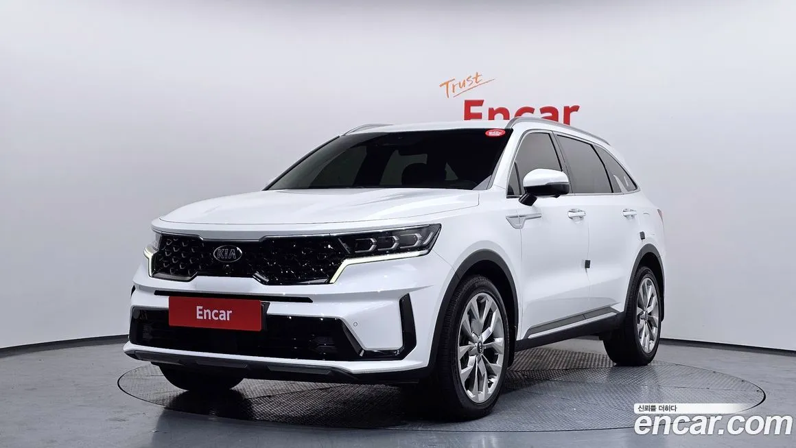 Kia Sorento — фото 1
