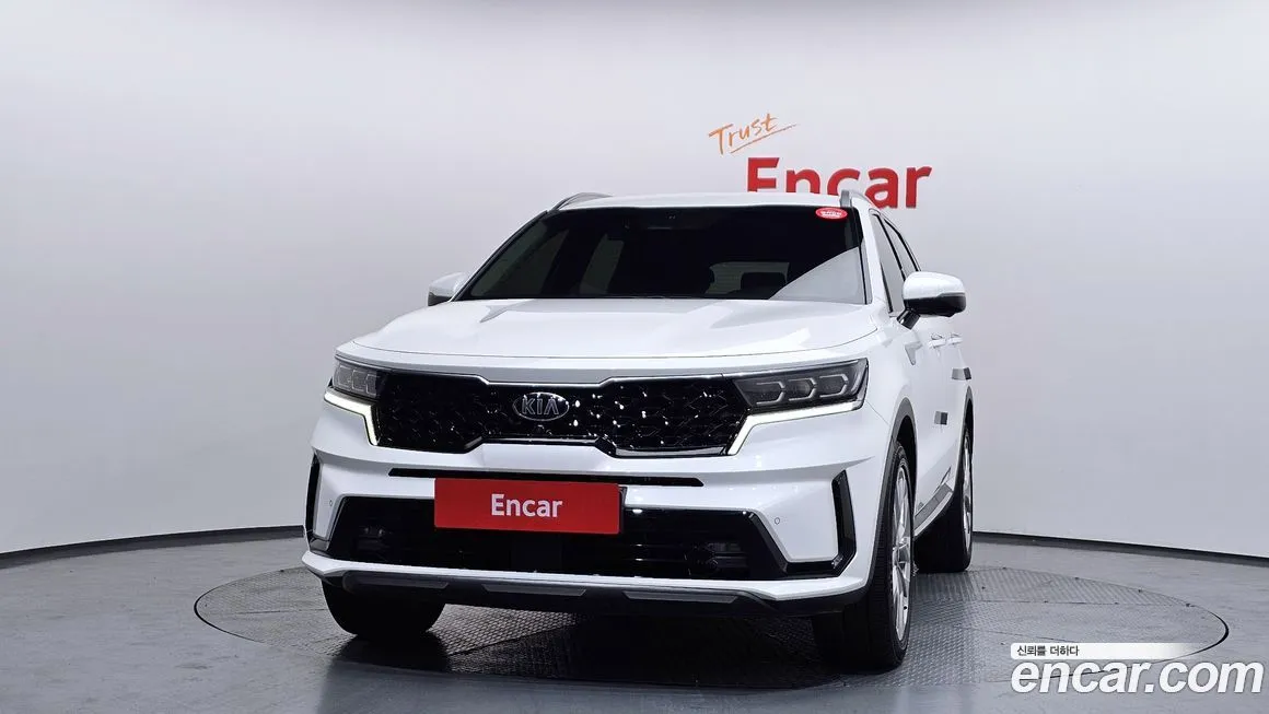 Kia Sorento — фото 9