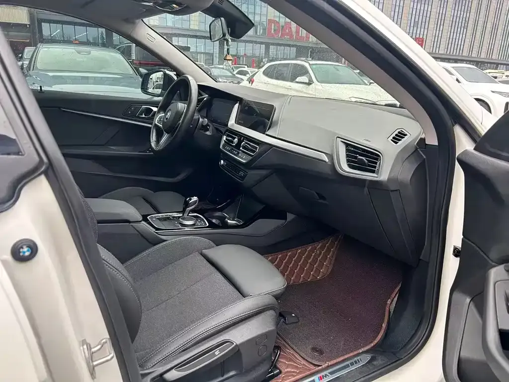 BMW 2 Series (Import) 2024 из CN, фото 7