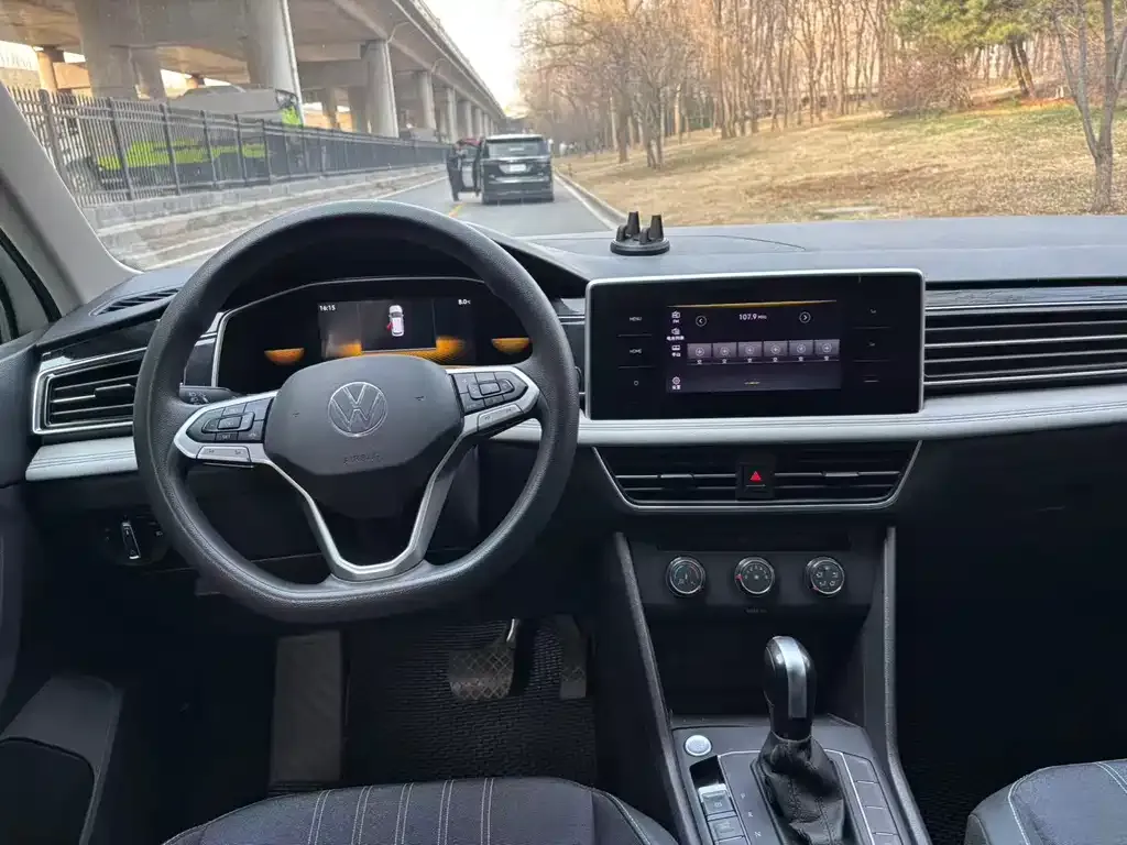 Volkswagen Tiguan L 2022 из CN, фото 5