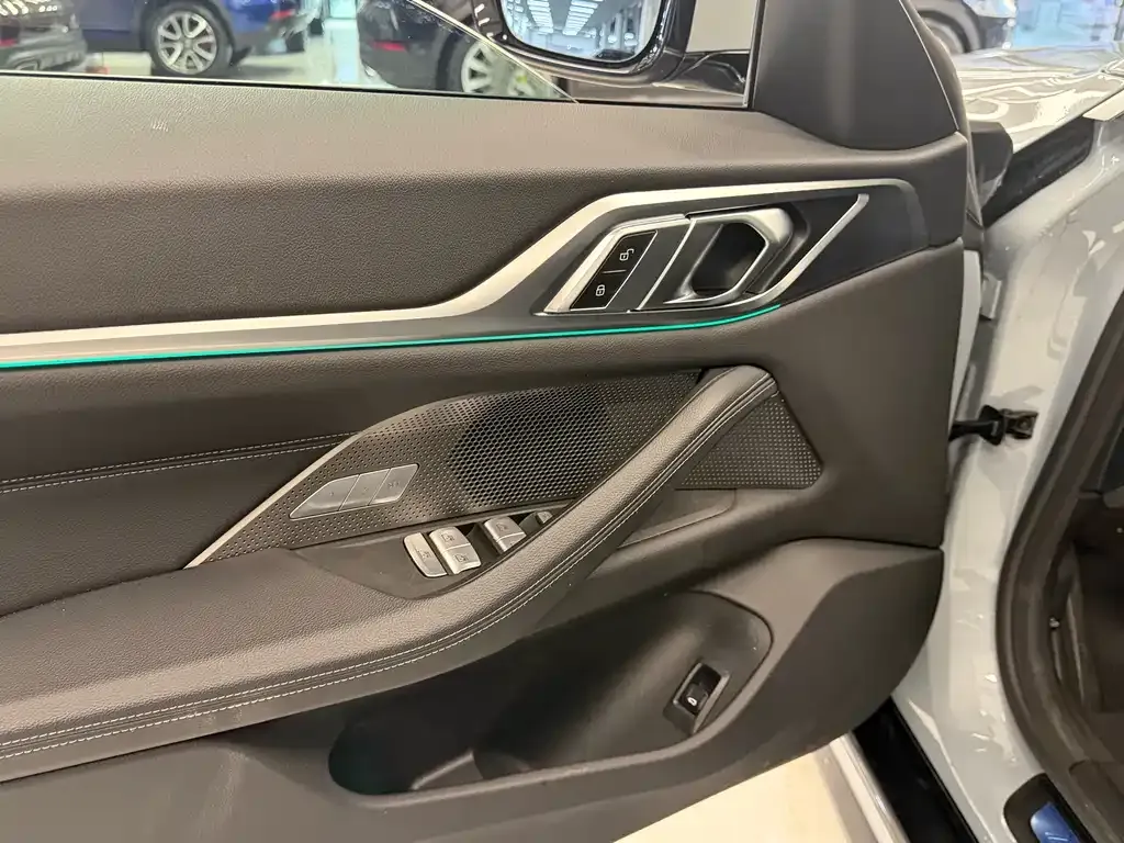 BMW 4 Series 2023 из CN, фото 5