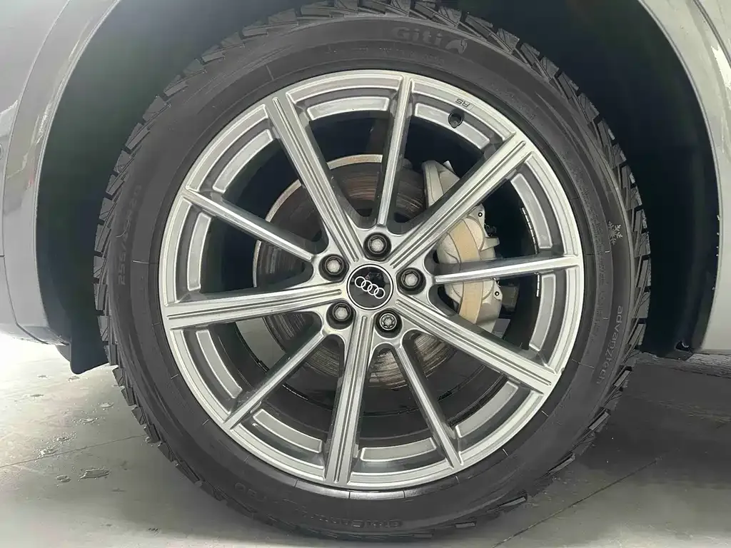 Audi Q5L 2022 из CN, фото 9