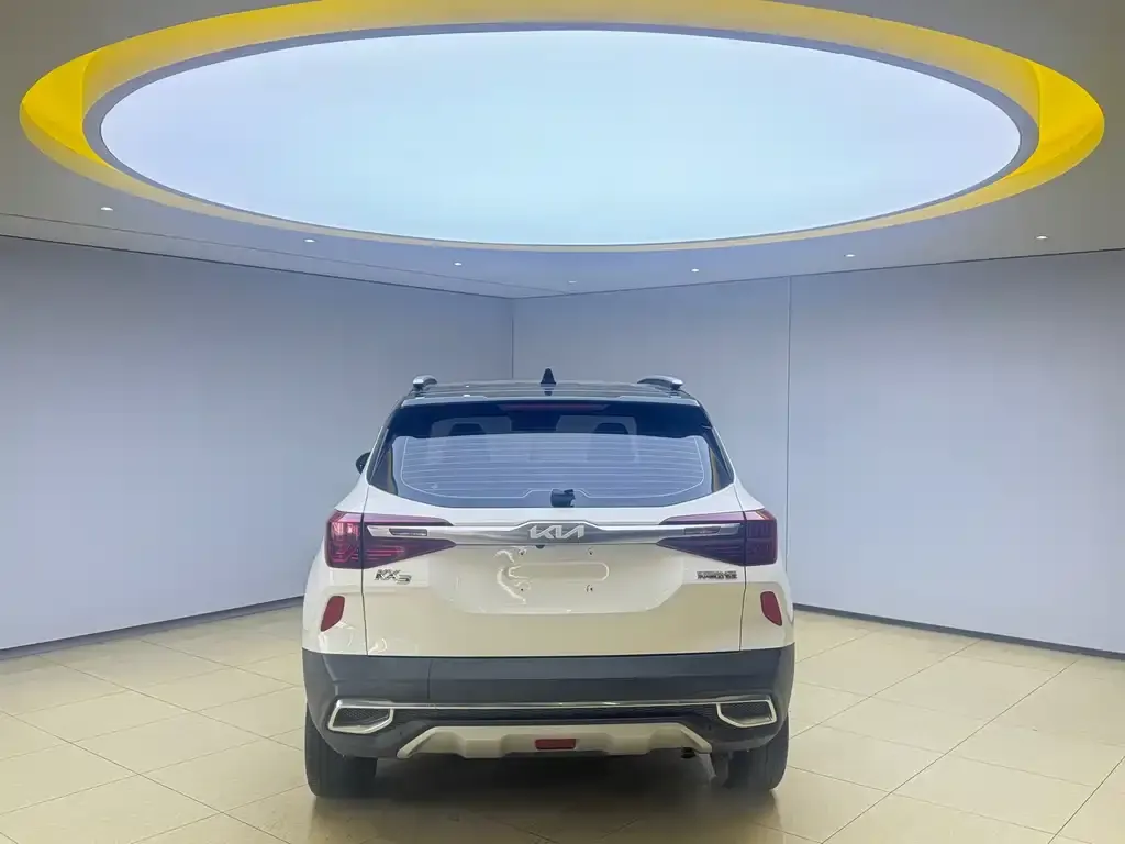 Kia KX3 2022 из CN, фото 3