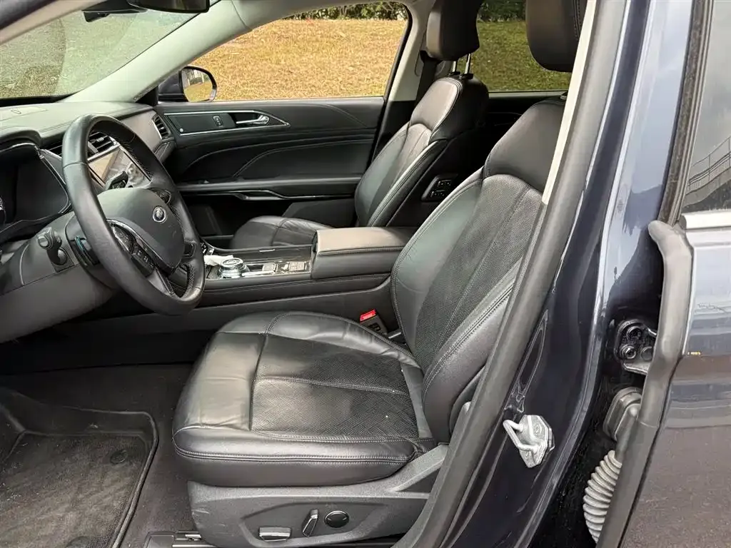 Ford Taurus 2021 из CN, фото 3