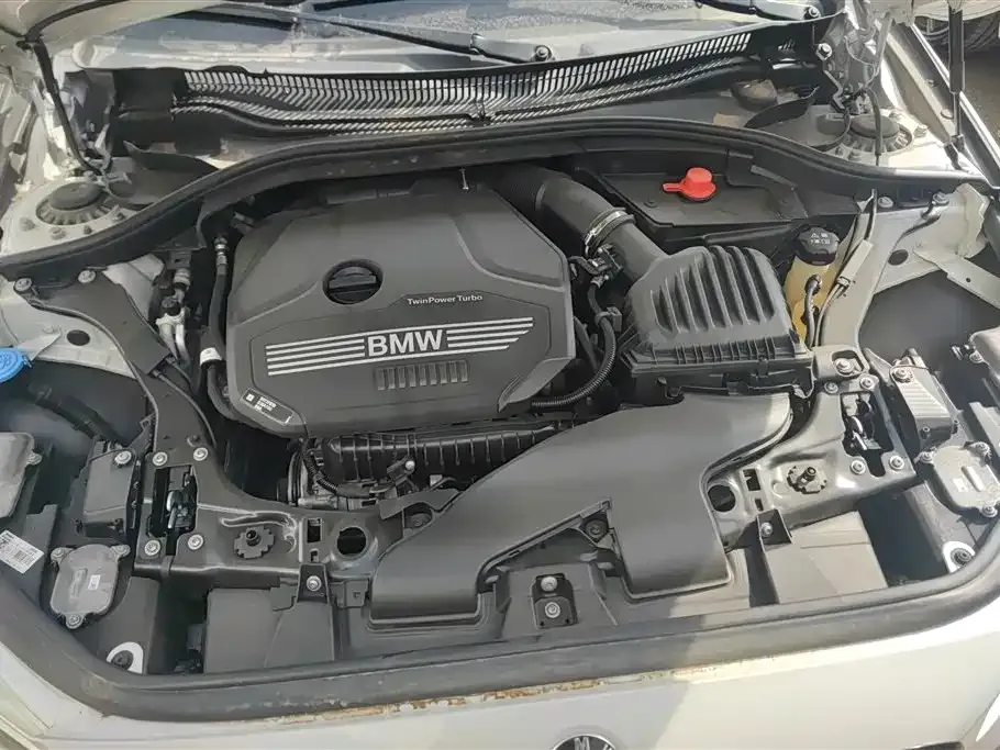 BMW 1 Series 2023 из CN, фото 3
