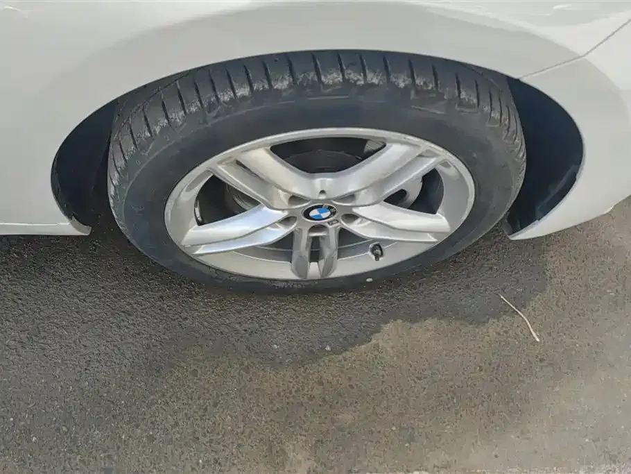 BMW 1 Series 2023 из CN, фото 5