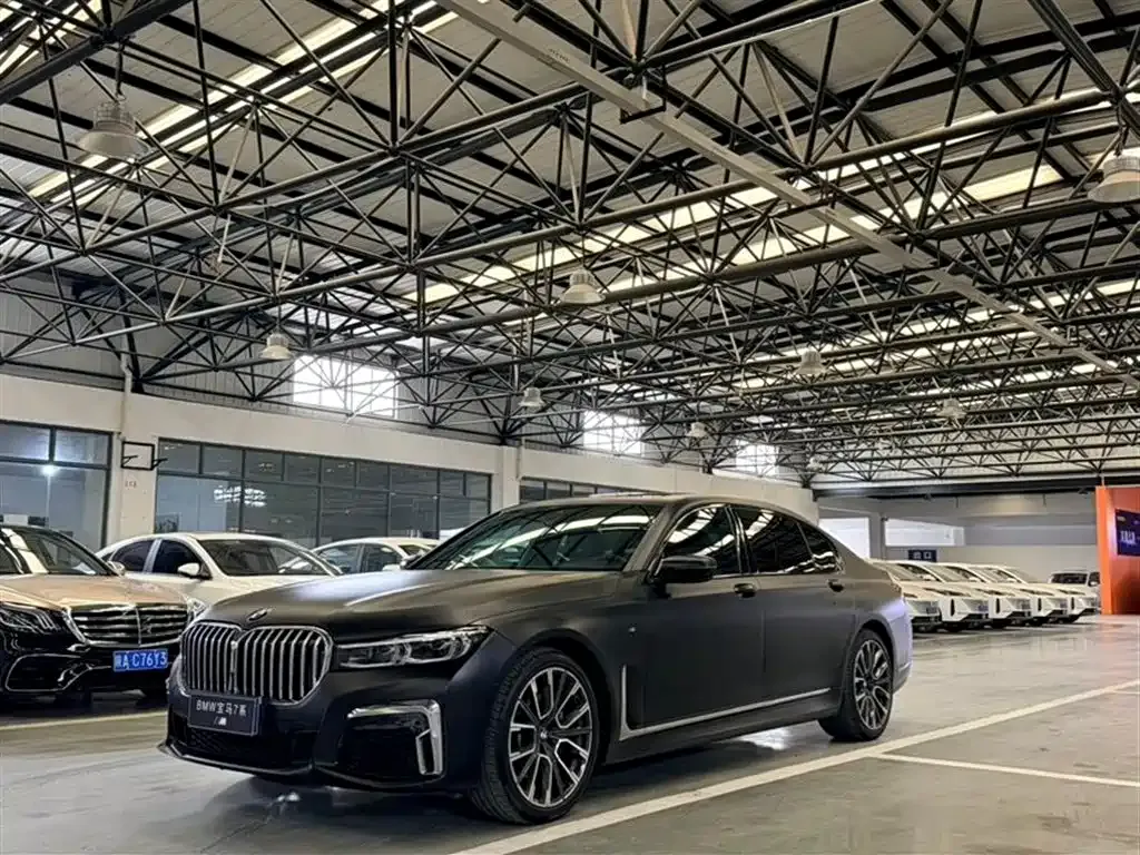 BMW 7 Series 2021 из CN, фото 1