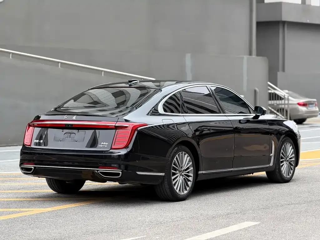 Hongqi H9 — фото 2