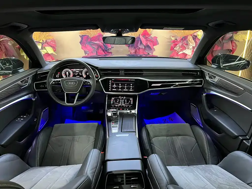 Audi A6L 2024 из CN, фото 6