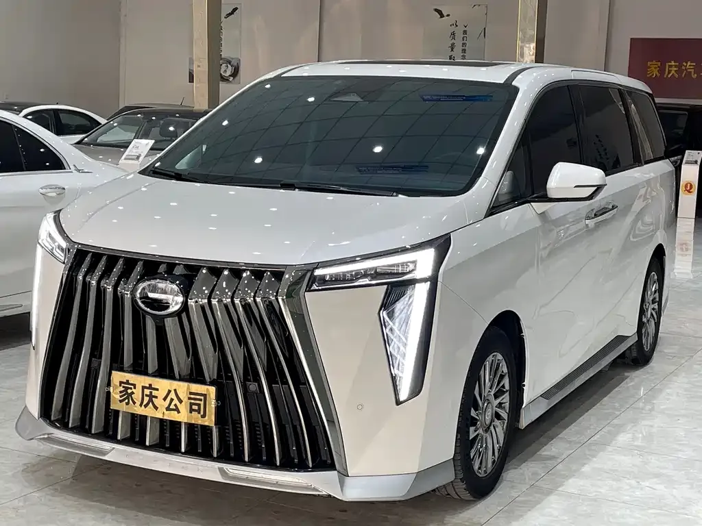 GAC Motor Trumpchi M8 — фото 1