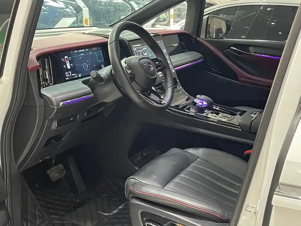 GAC Motor Trumpchi M8 — фото 2