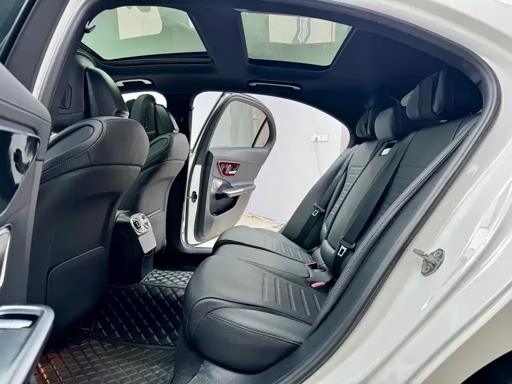 Mercedes-Benz C-Class 2023 из CN, фото 10