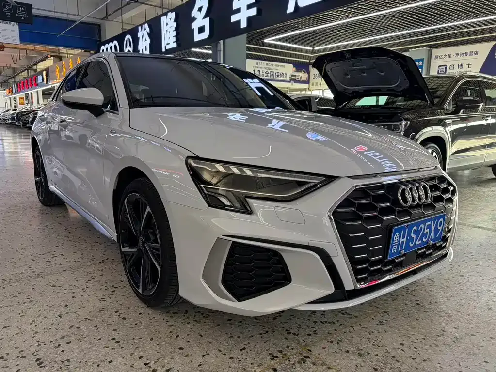 Audi A3 — фото 8