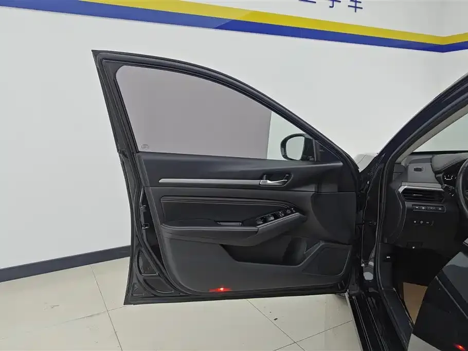 Nissan Teana 2021 из CN, фото 4
