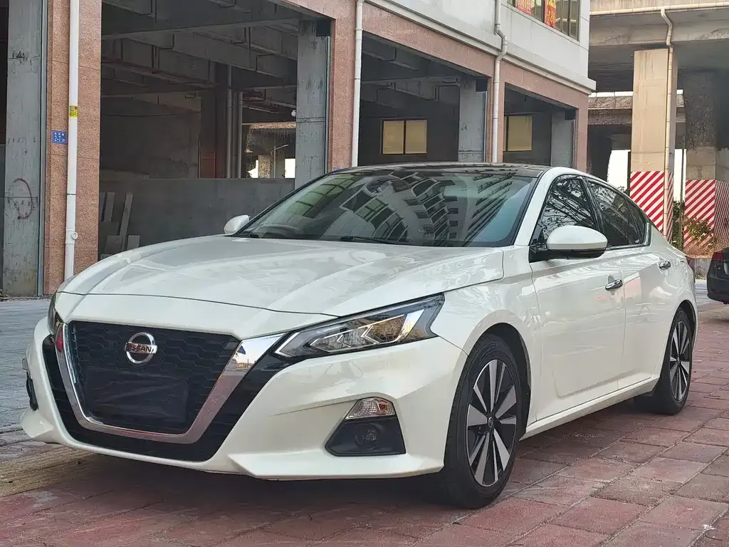 Nissan Teana 2022 из CN, фото 1