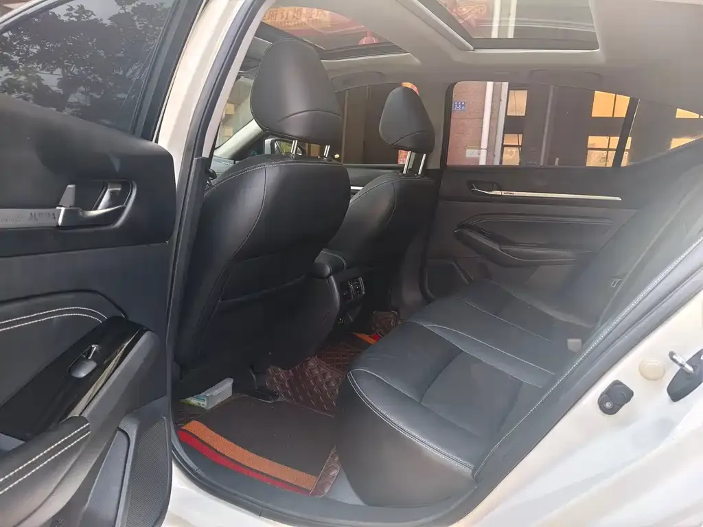 Nissan Teana 2022 из CN, фото 3