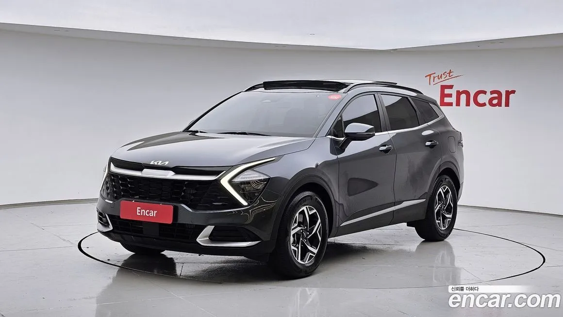 Kia Sportage — фото 1