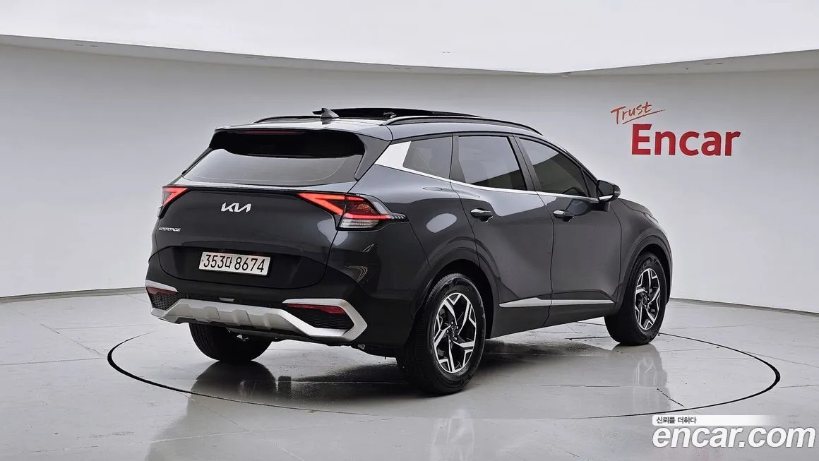 Kia Sportage — фото 7