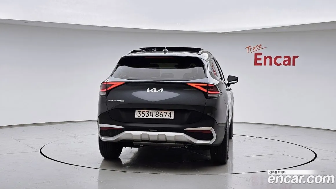 Kia Sportage — фото 9