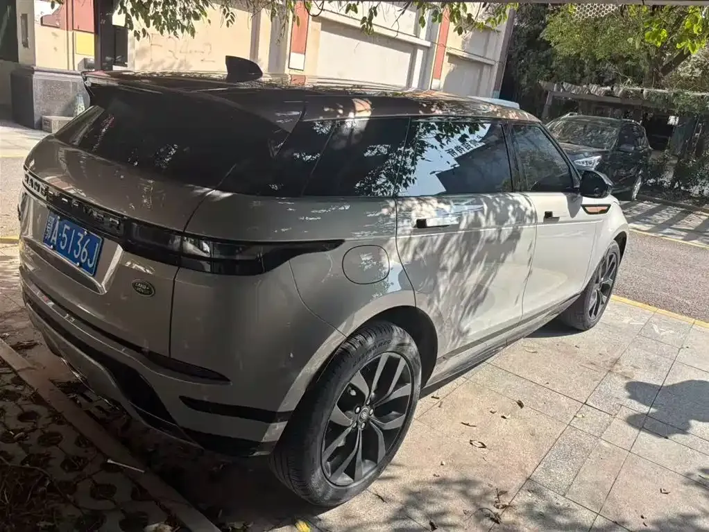 Land Rover Evoque — фото 5