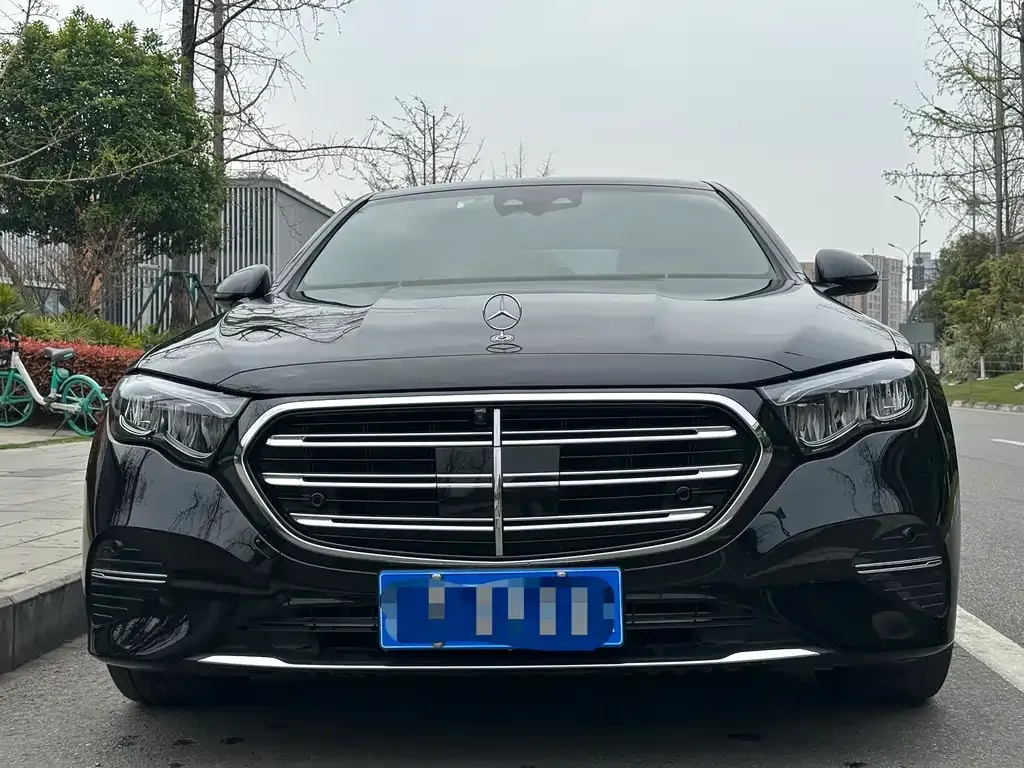 Mercedes-Benz E-Class 2024 из CN, фото 9