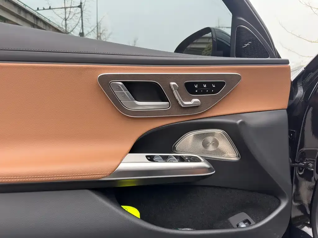 Mercedes-Benz E-Class 2024 из CN, фото 6