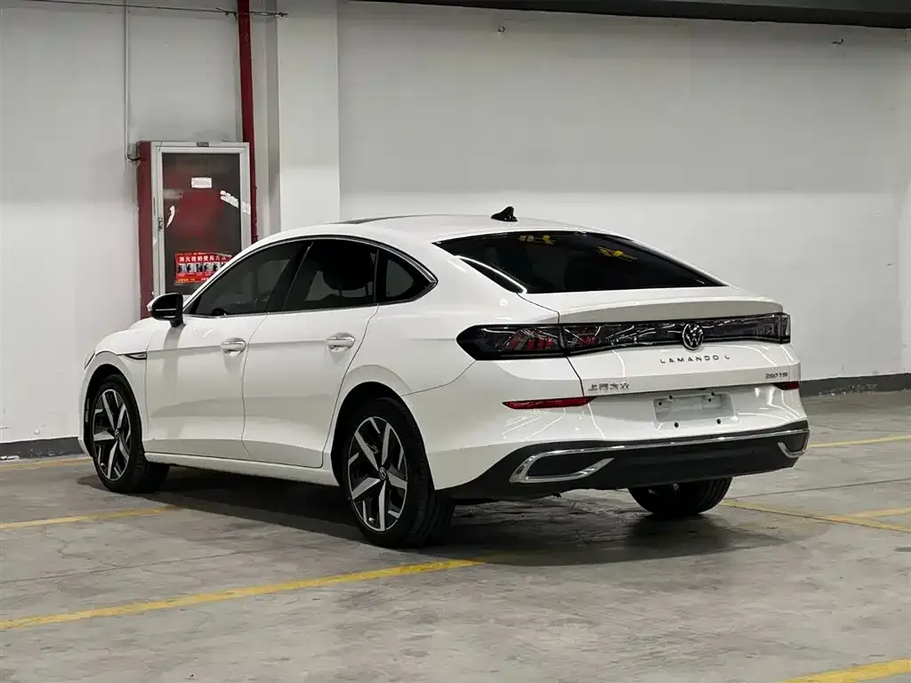 Volkswagen Lamando 2022 из CN, фото 9